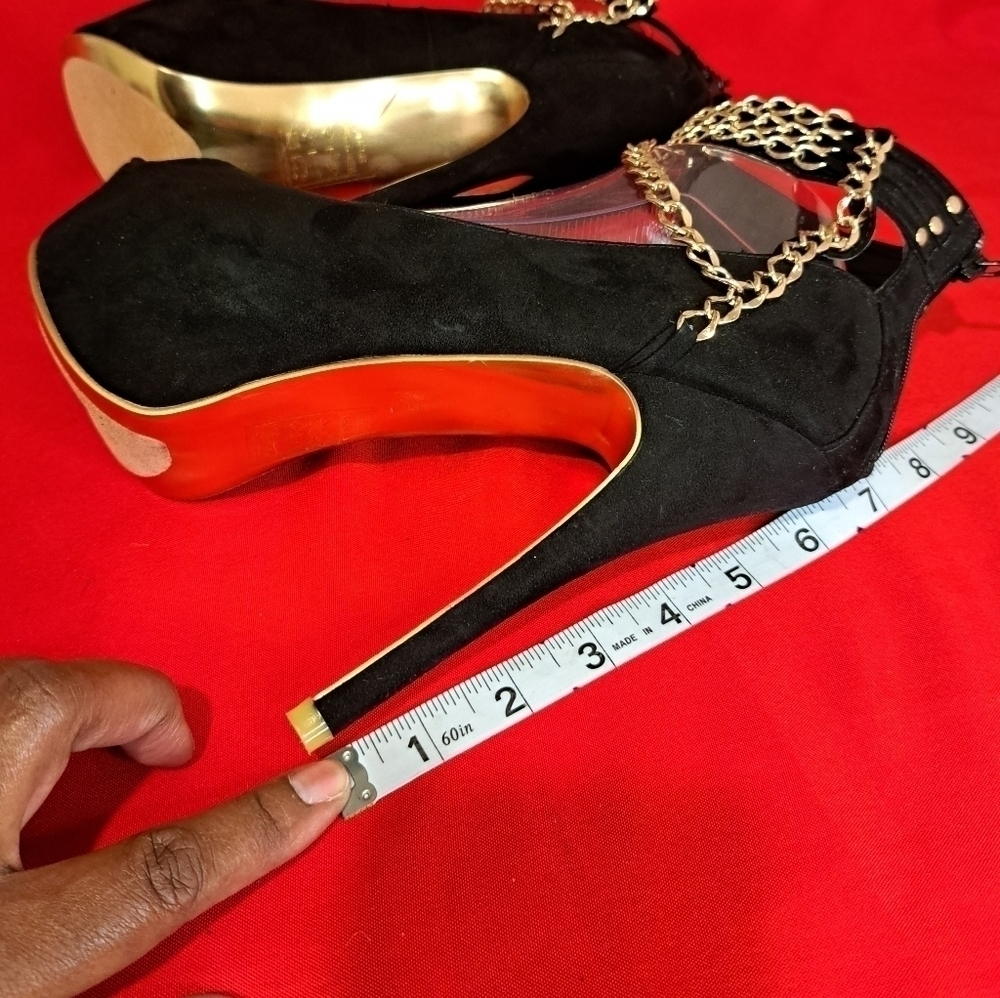 SCENE Women's Size 9 Heels - Picture 6 of 6